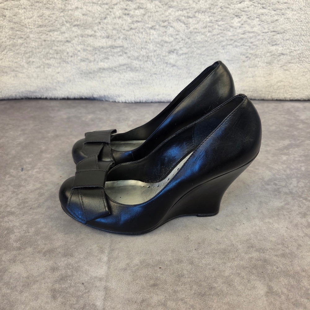 BCBGIRLS Black Wedge Pumps Round Toe Bow Accent Heels S2400